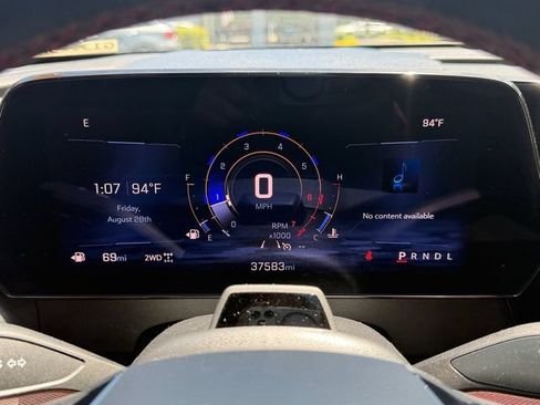 Used 2024 Chevrolet Traverse RS AWD/4WD image 21