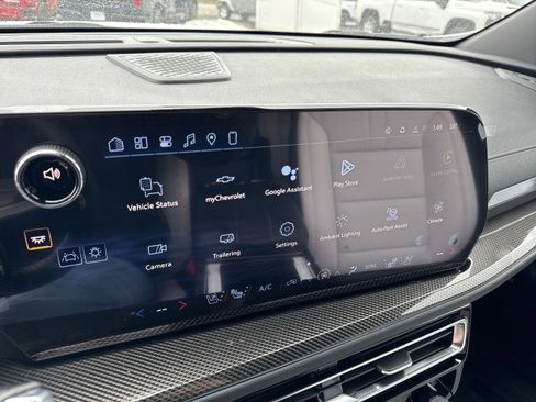 New 2026 Chevrolet Traverse High Country w/ LPO, Floor Liner Package image 12