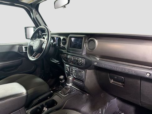 Used 2020 Jeep Wrangler Unlimited Sport S AWD/4WD image 30