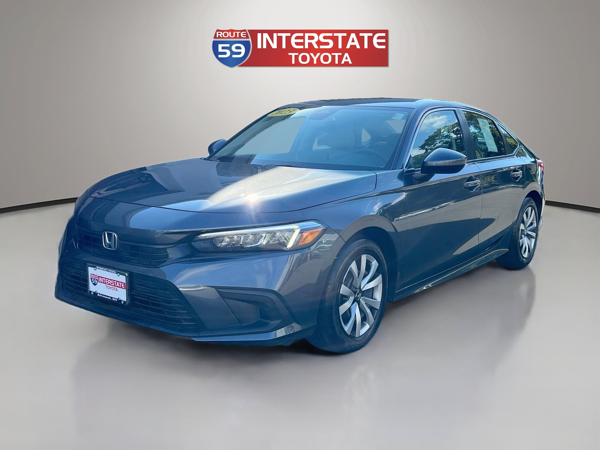 Used 2023 Honda Civic LX image 3