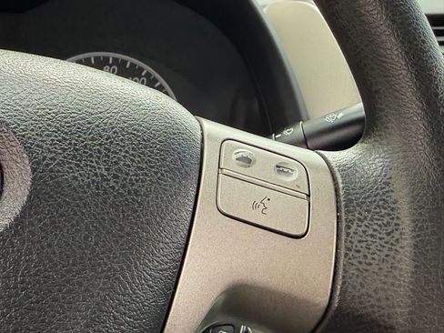 Used 2011 Toyota Corolla LE image 27