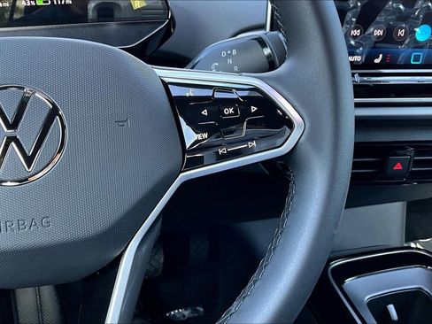 New 2026 Volkswagen ID.4 Pro image 11