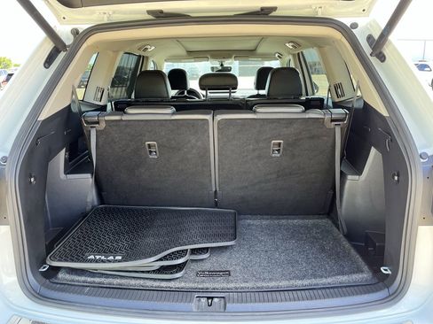 Used 2022 Volkswagen Atlas SE FWD image 29