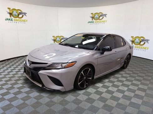 Used 2019 Toyota Camry XSE w/ Driver Assist Package image 4