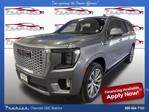Used 2021 GMC Yukon XL Denali w/ Denali Ultimate Package AWD/4WD image 1