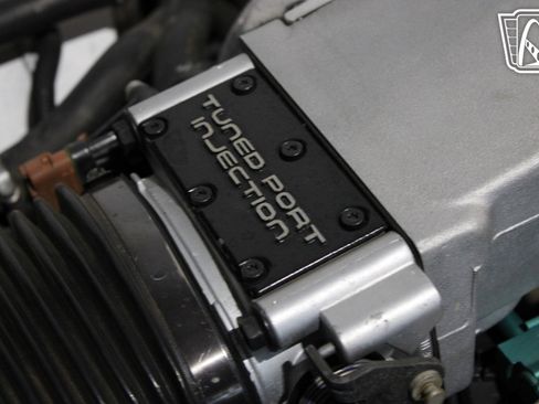 Used 1991 Chevrolet Corvette Coupe RWD image 35