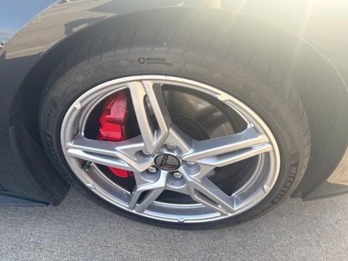 Used 2021 Chevrolet Corvette Stingray Preferred Cpe w/ Z51 Performance Package RWD image 5