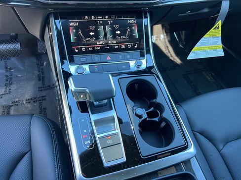New 2026 Audi Q7 2.0T Premium Plus AWD/4WD image 25