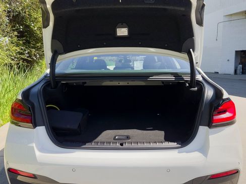 Used 2023 BMW 530e w/ M Sport Package image 24