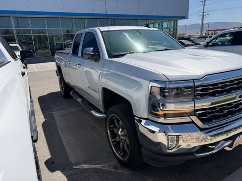 Used 2017 Chevrolet Silverado 1500 LTZ w/ LTZ Plus Package AWD/4WD image 5