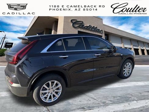Certified 2023 Cadillac XT4 Luxury FWD image 9