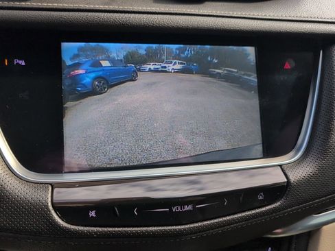 Used 2019 Cadillac XT5 Luxury image 17