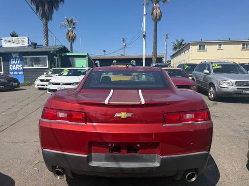 Used 2015 Chevrolet Camaro LS RWD image 2