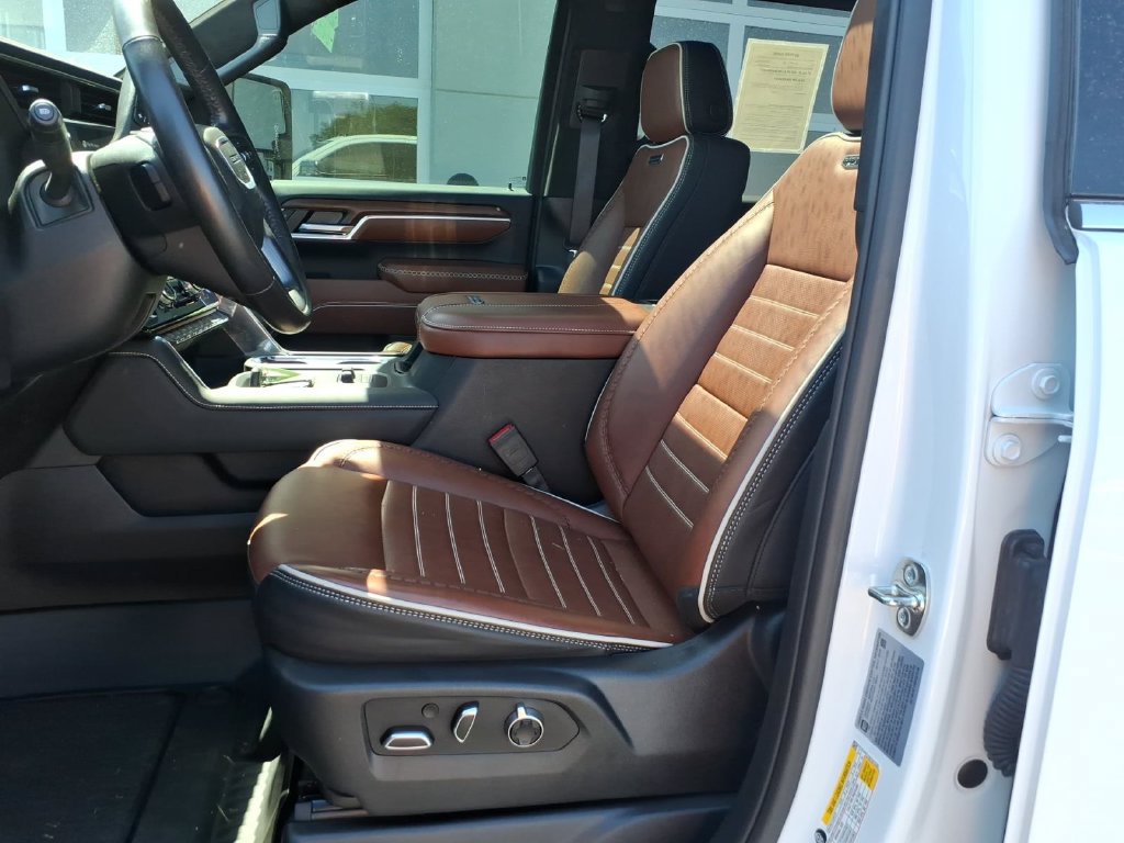 Used 2025 GMC Sierra 2500 Denali Ultimate AWD/4WD image 15