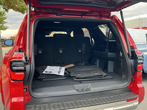 New 2025 Toyota 4Runner Limited image 20