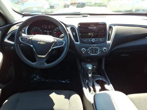 Used 2025 Chevrolet Malibu LT FWD image 20