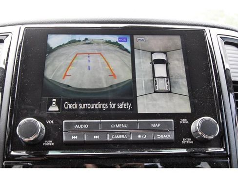 Used 2020 Nissan Titan PRO-4X w/ Pro-4x Convenience Package AWD/4WD image 22
