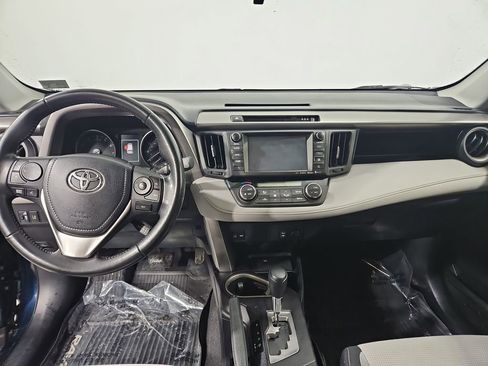 Used 2017 Toyota RAV4 XLE image 12