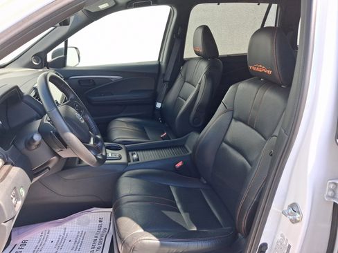 Used 2023 Honda Passport TrailSport image 5