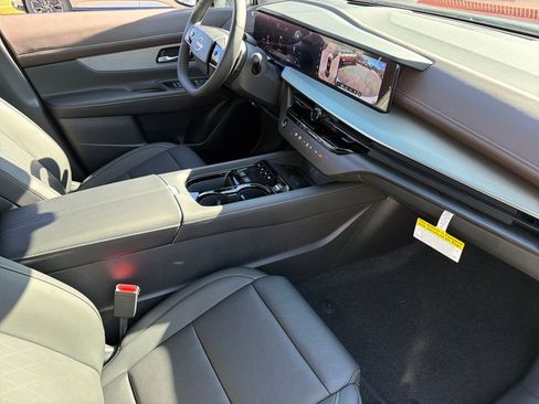 New 2026 Nissan Murano Platinum w/ Technology Package image 12