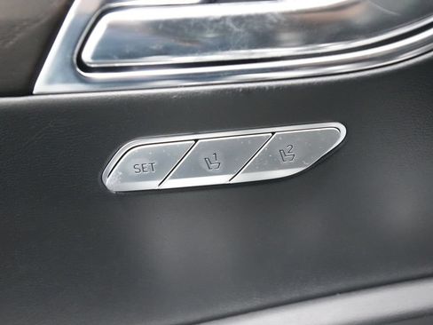 Used 2023 Genesis GV80 3.5T w/ Prestige Package AWD/4WD image 18