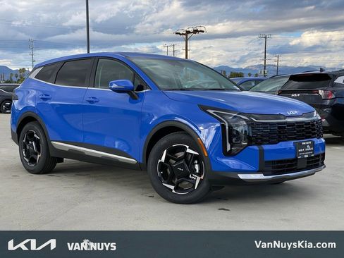 New 2026 Kia Sportage EX image 1