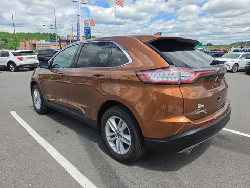 Used 2017 Ford Edge SEL w/ Equipment Group 201A AWD/4WD image 6