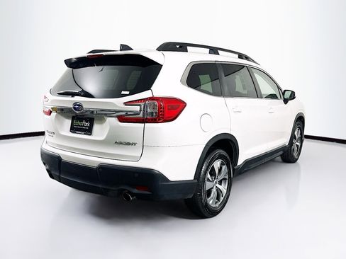 Used 2024 Subaru Ascent Premium w/ Convenience Package image 9