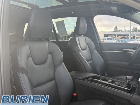 Used 2019 Volvo XC90 T6 Momentum w/ Advanced Package image 21