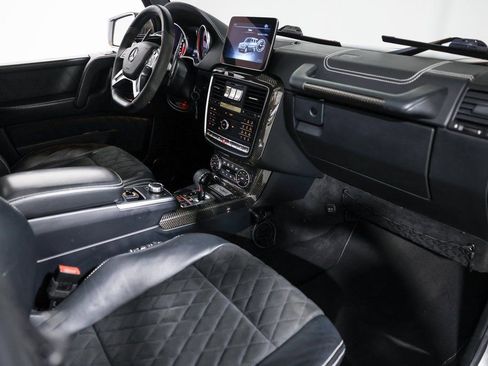 Used 2017 Mercedes-Benz G 550 Squared image 22
