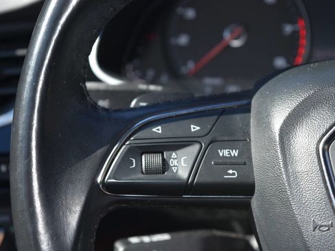 Used 2017 Audi Q7 2.0T Premium AWD/4WD image 31