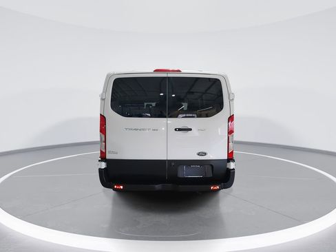 Used 2019 Ford Transit 150 XLT image 7