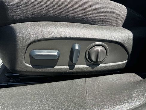 Used 2024 Chevrolet Malibu LT FWD image 13