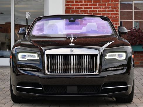 Used 2017 Rolls-Royce Dawn RWD image 5