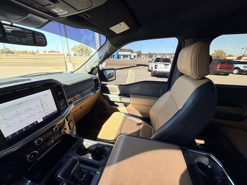 Used 2021 Ford F150 Lariat w/ Equipment Group 502A High image 28