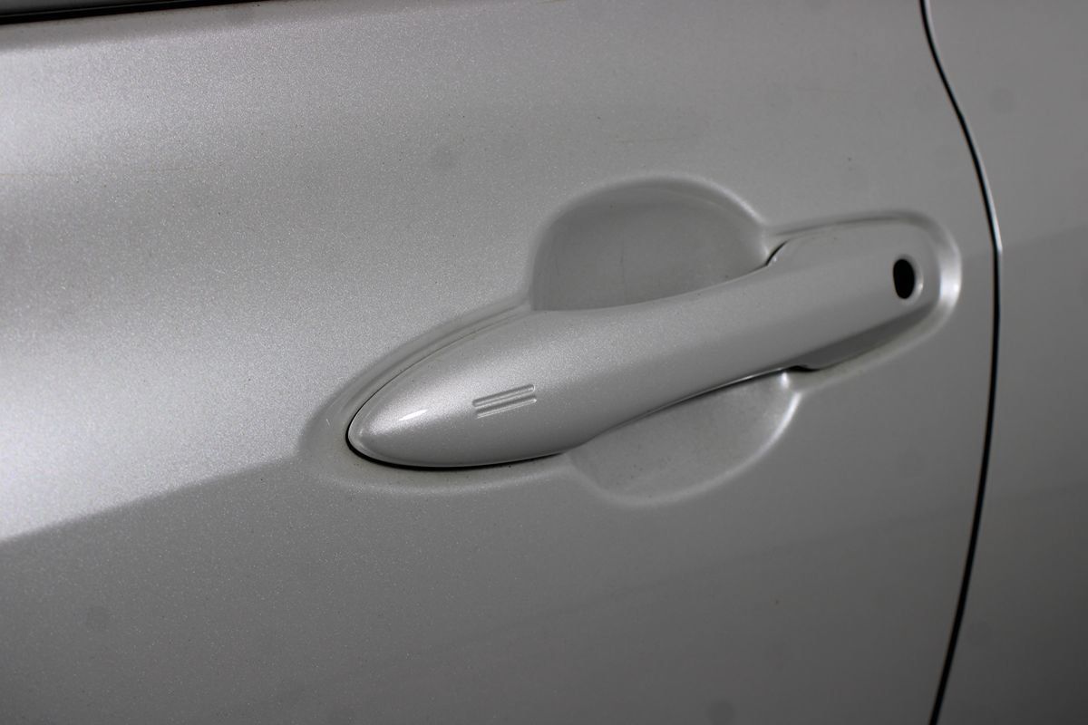 Used 2023 Toyota Mirai w/ Advanced Technology Package RWD image 9
