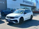 Used 2022 Volkswagen Tiguan SE R-Line image 2