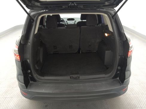 Used 2017 Ford Escape S FWD image 29