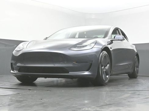 Used 2018 Tesla Model 3 Long Range image 47