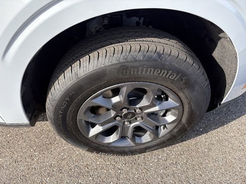 New 2026 Ford Maverick XLT w/ XLT Luxury Package image 14