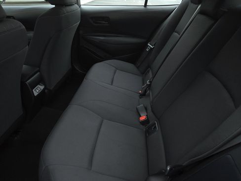 Certified 2023 Toyota Corolla LE image 11