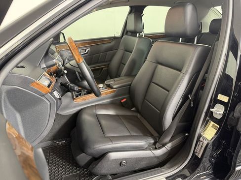 Used 2011 Mercedes-Benz E 350 4MATIC Sedan image 19