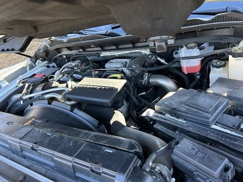 Used 2023 GMC Sierra 3500 SLT w/ SLT Premium Package image 64