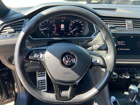 Used 2019 Volkswagen Tiguan SEL R-Line image 23