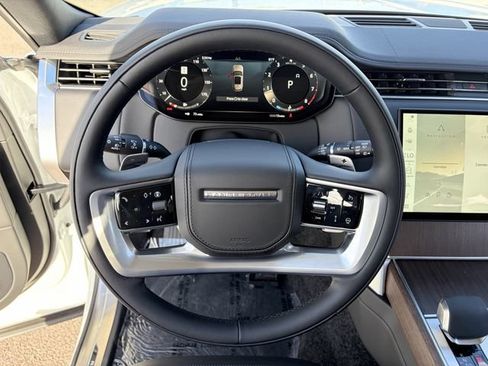 New 2026 Land Rover Range Rover SE AWD/4WD image 8