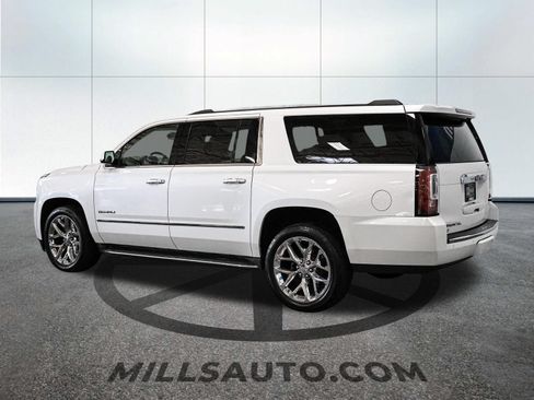 Used 2016 GMC Yukon XL Denali AWD/4WD image 5