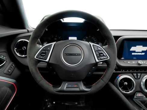 Used 2022 Chevrolet Camaro ZL1 RWD image 34