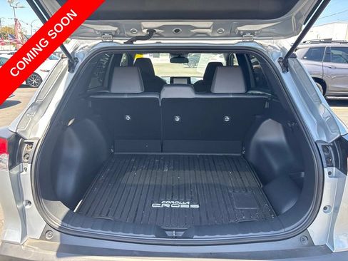 Used 2025 Toyota Corolla Cross AWD Hybrid image 10