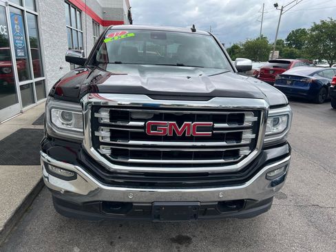 Used 2017 GMC Sierra 1500 SLT w/ SLT Premium Package AWD/4WD image 10