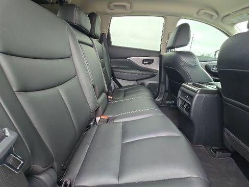Used 2023 Nissan Murano SV w/ SV Midnight Edition Package FWD image 14